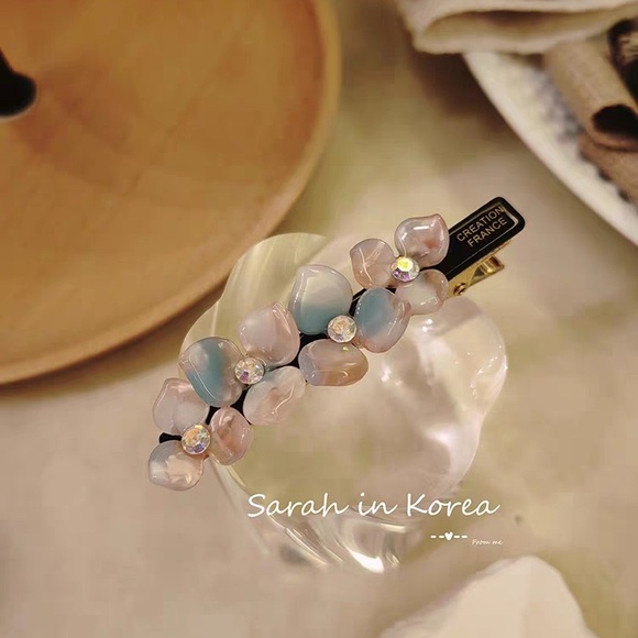 NEW! Korean Design Brand New Hair Pin Hair Claw Clip Bundle Women BNWT - Picture 7 of 8